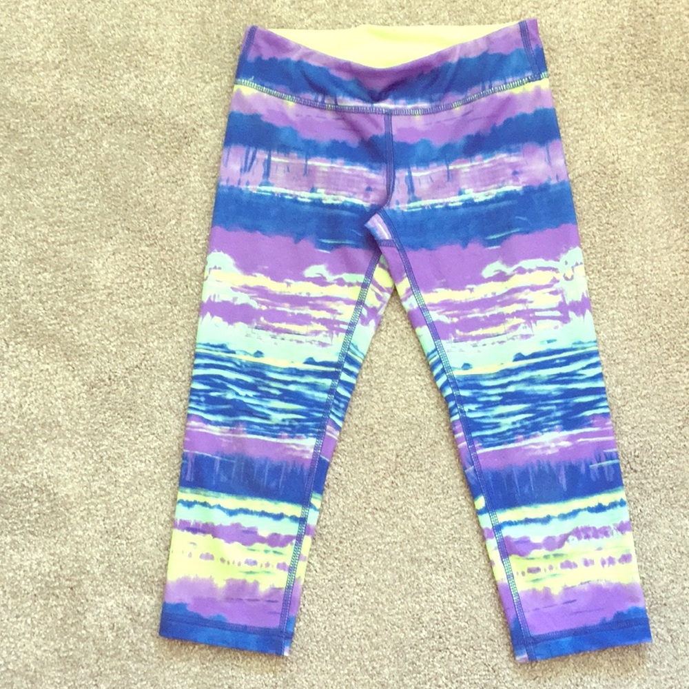 Ivivva cropped leggings